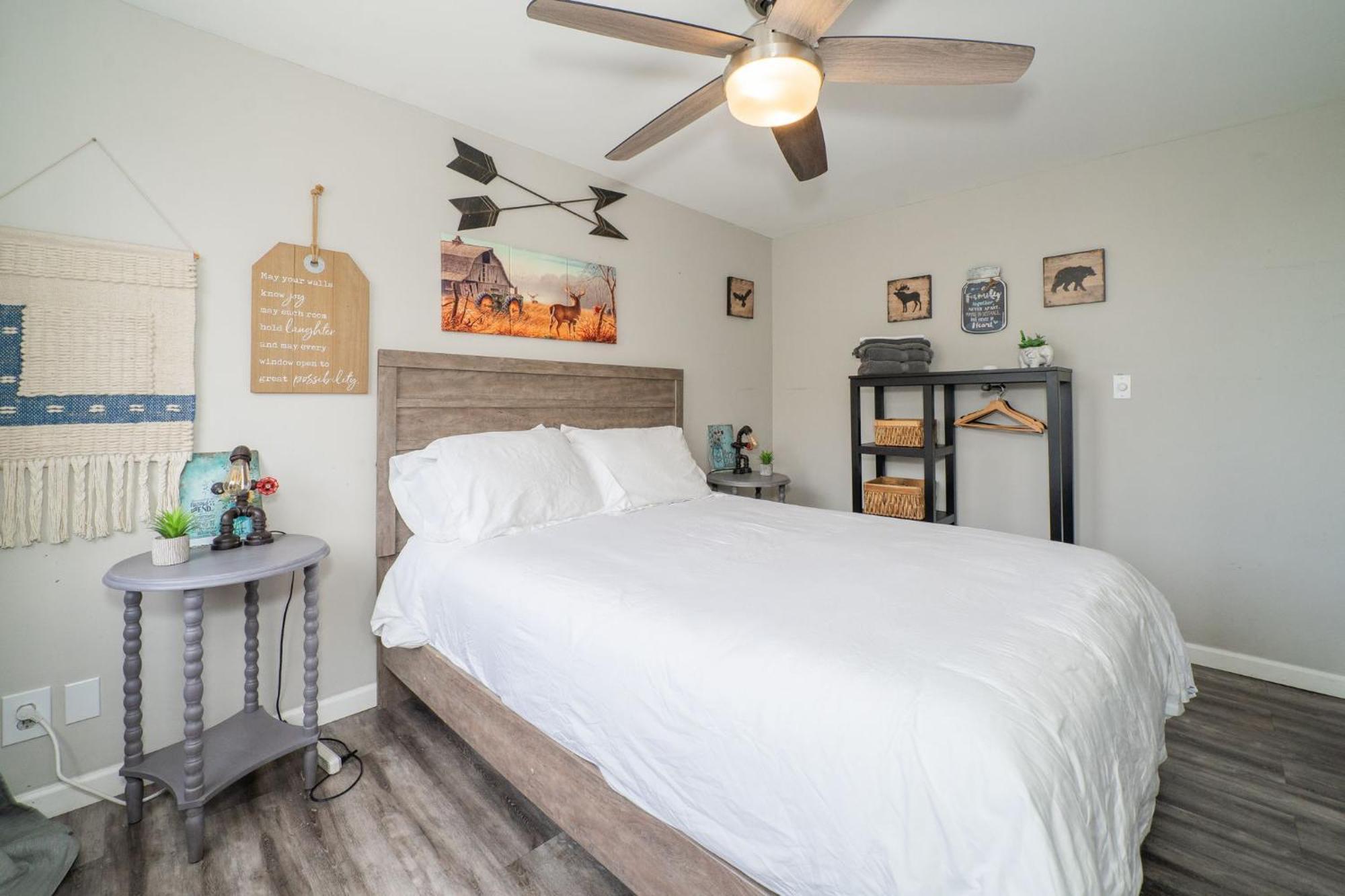 אטלנטה Welcoming Barn, 2 Bedroom & 1 Bath & Parking מראה חיצוני תמונה