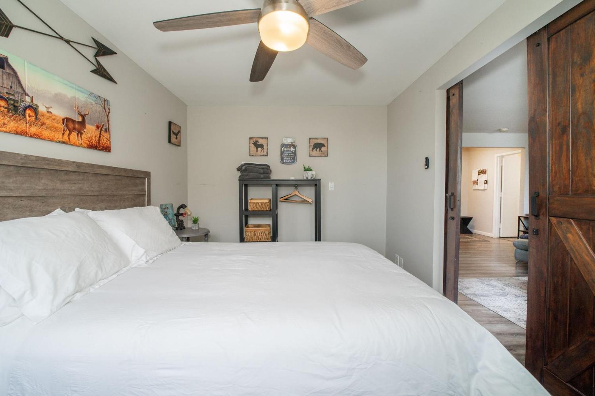 אטלנטה Welcoming Barn, 2 Bedroom & 1 Bath & Parking מראה חיצוני תמונה