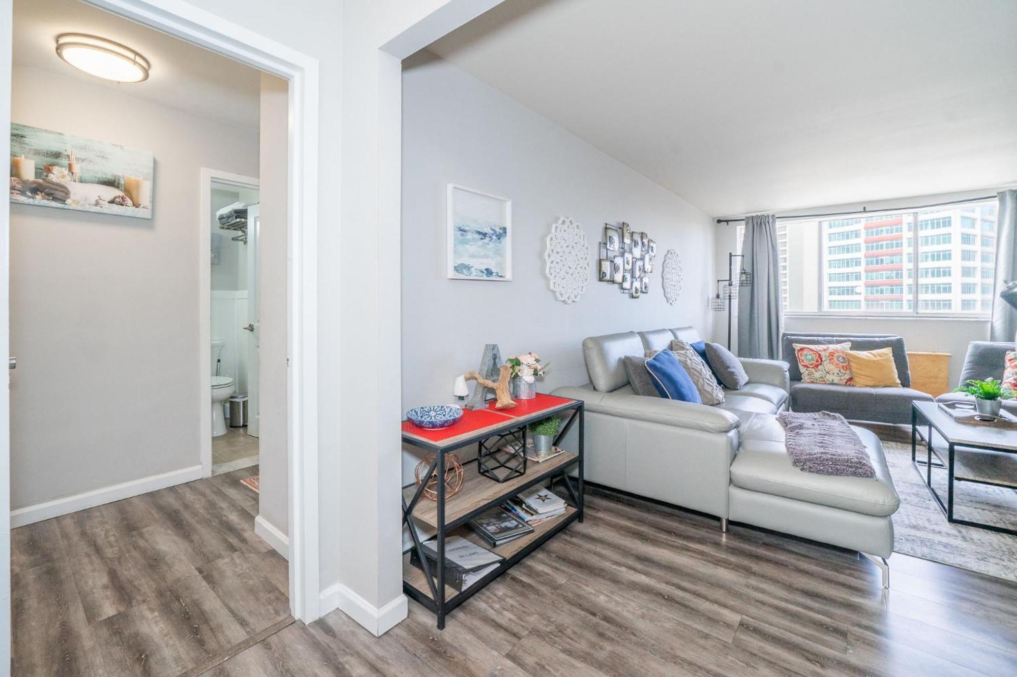 אטלנטה Welcoming Barn, 2 Bedroom & 1 Bath & Parking מראה חיצוני תמונה